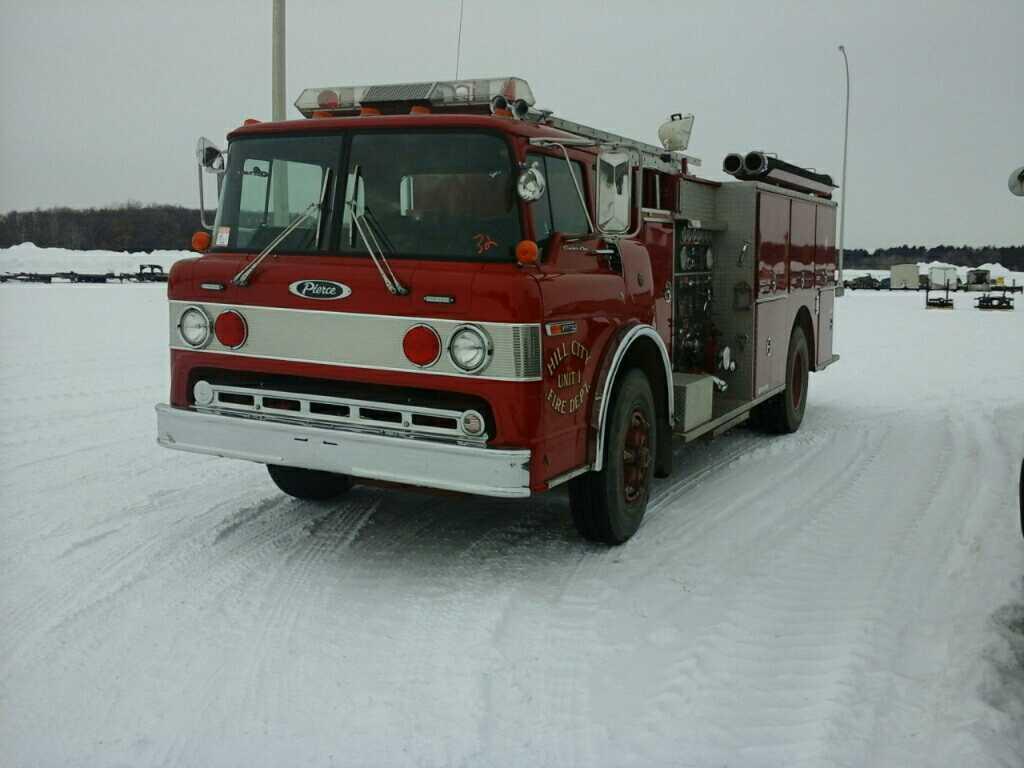 '88 Ford Pierce Arrow Fire Pumper Truck