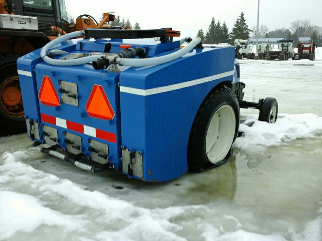 Ford New Holland TN60A 2RM Tractor w/Scrubber