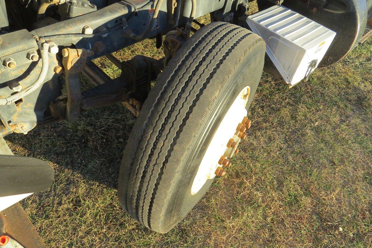 1992 Mack Model RD690S Tandem Axle Day Cab Truck Tractor, VIN# 1M2P264YXNM010171, Mack E6-300 Turbo