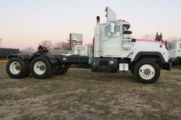 1992 Mack Model RD690S Tandem Axle Day Cab Truck Tractor, VIN# 1M2P264Y1NM010172, Mack E6-300 Turbo