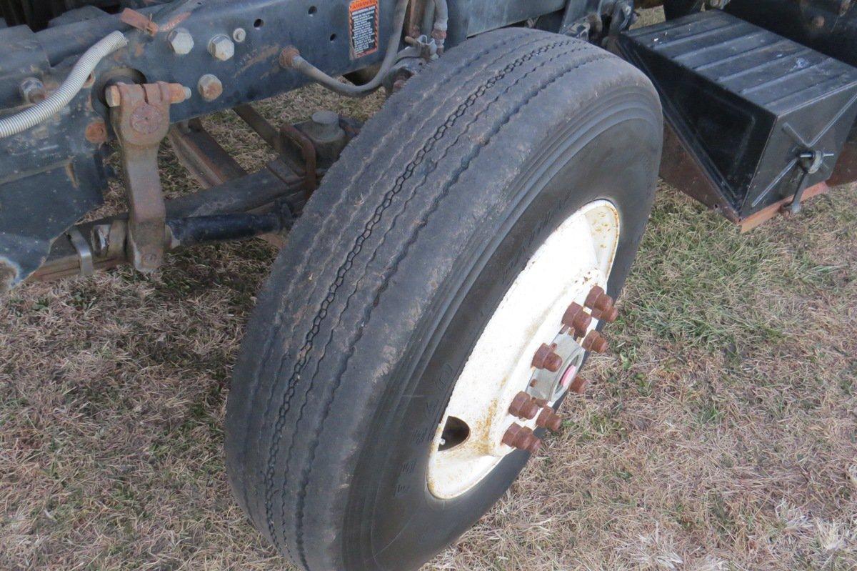 1992 Mack Model RD690S Tandem Axle Day Cab Truck Tractor, VIN# 1M2P264Y1NM010172, Mack E6-300 Turbo