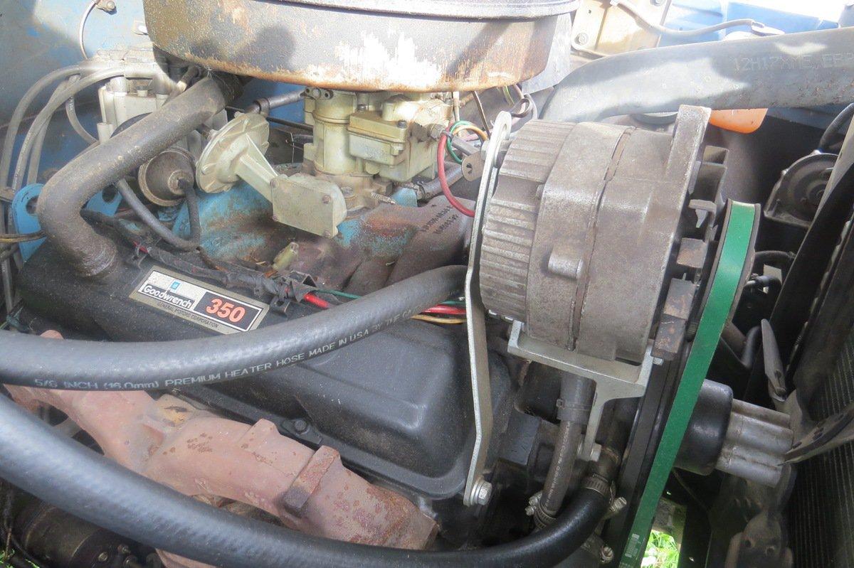 1977 GMC 6000 Sierra Grain Truck, Chevy 350 Gas Engine, Power Steering, 5 & 2 Speed Manual Transmiss