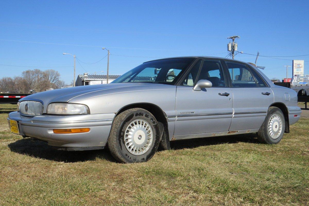 1998 Buick LeSabre Limited 4-Door Sedan, VIN# 1G4HR52K7WH528869, Automatic Transmission, FWD, Cloth 