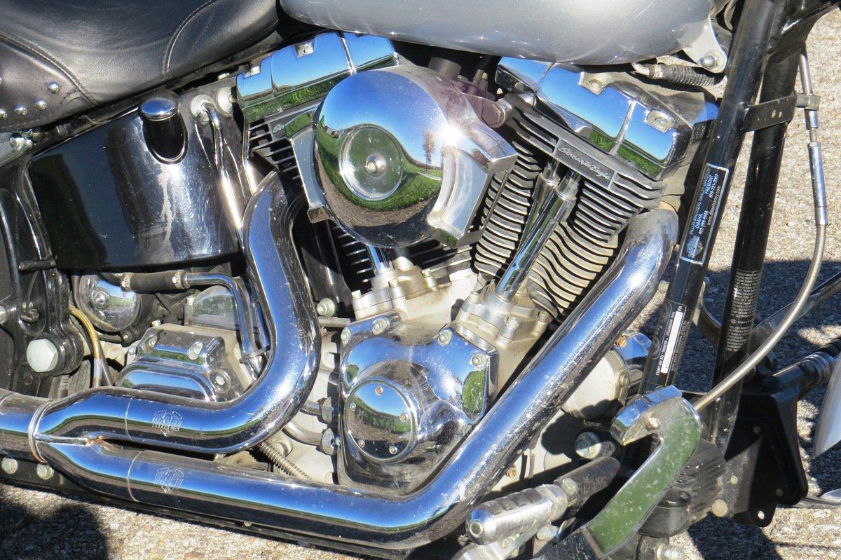 2001 Harley Davidson Softail Standard Motorcycle, VIN# 1HD1BVB181Y010942, 103 Cubic Inch V-Twin Gas 