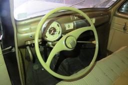 1940 Lincoln Zephyr 2-Door Coupe, Original Unrestored Condition, Engine Block Included-See Photos