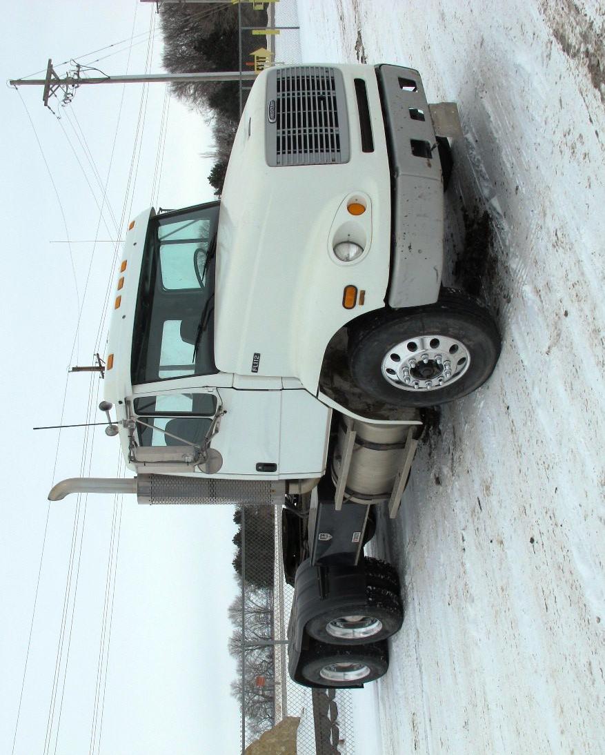 2001 Freightliner Model FL112 Tandem Axle Day Cab Truck Tractor, VIN# 1FUJBGAS21HH81576, Caterpillar