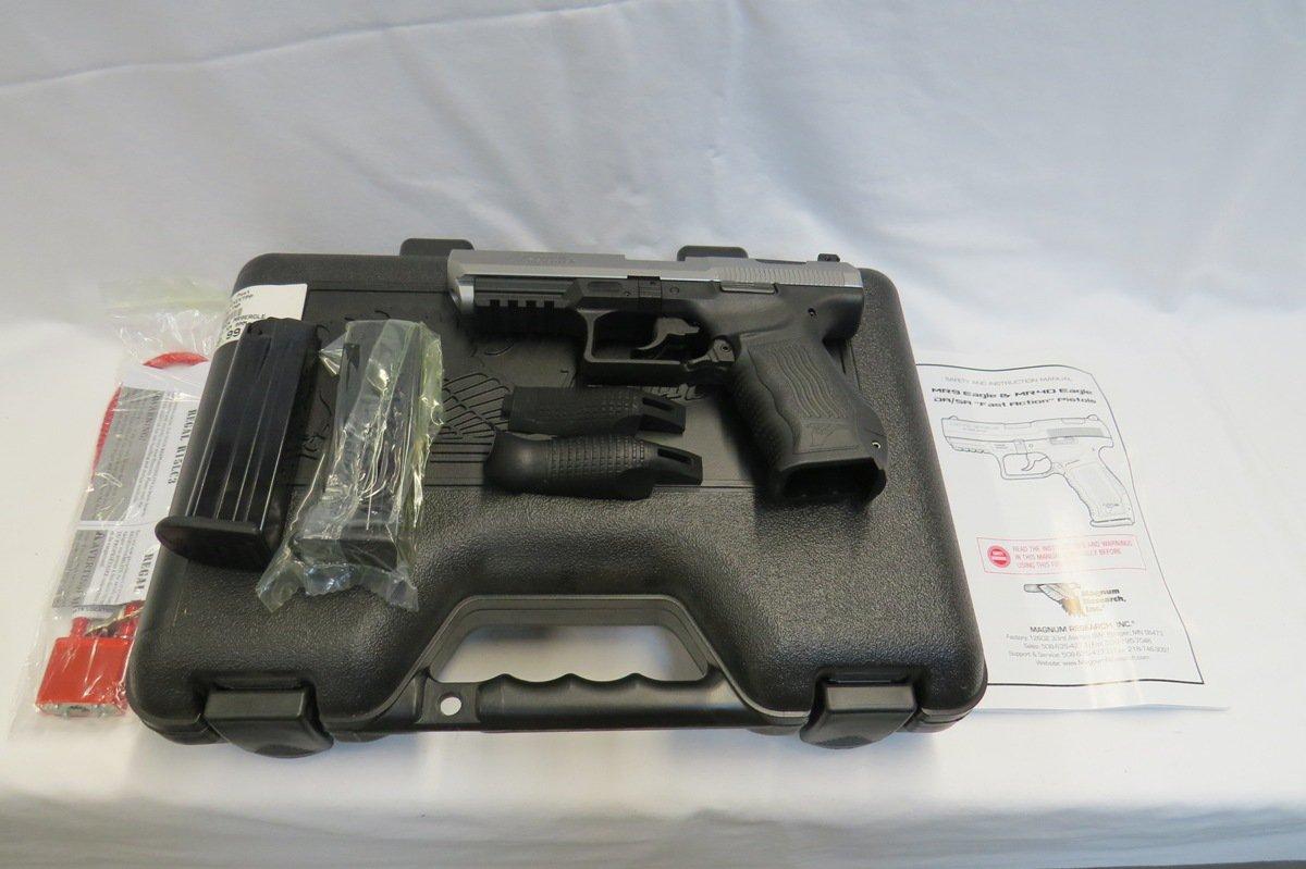 Magnum Research Model MR9 Eagle Semi-Auto Pistol, SN# MN004455, 9mm, Flashligh Rail, (2) 15-Shot Cli