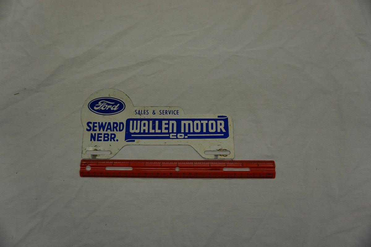 Metal Wallen Motor Co.-Seward, NE License Plate Holder - Original.