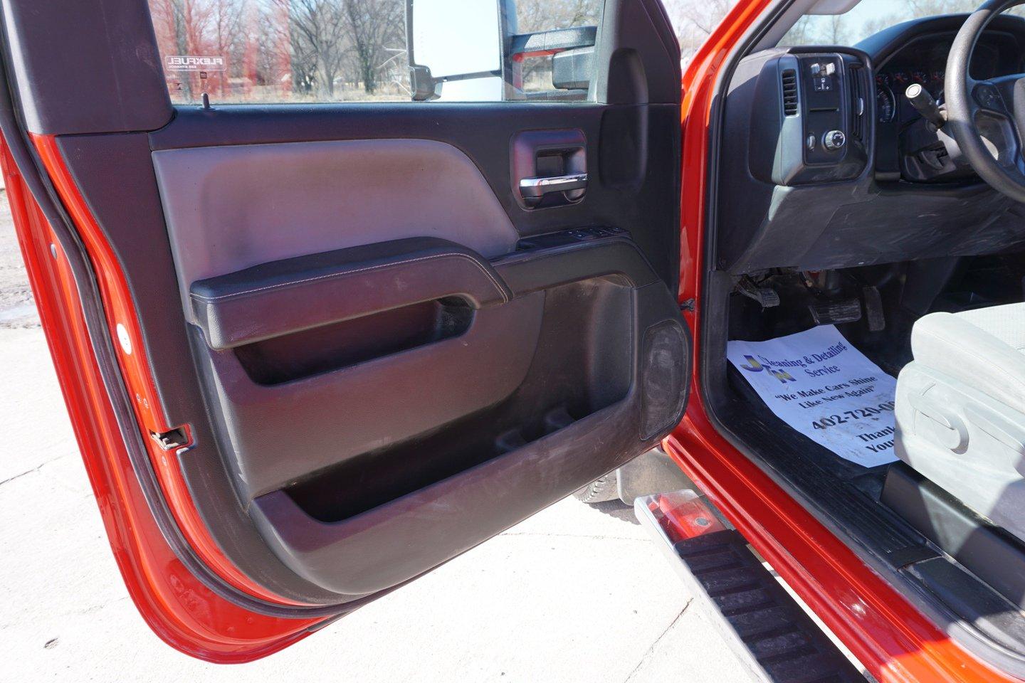 2015 Chevrolet Model K-2500 Silverado 4x4 Pickup, VIN# 1GC0KUEG0FZ514328, 6