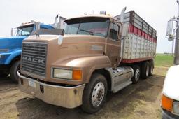 1995 Mack Model CH-613 Conventional Triple Axle Grain/Silage Truck, VIN #1M2AA18Y15W047776, Mack E7-