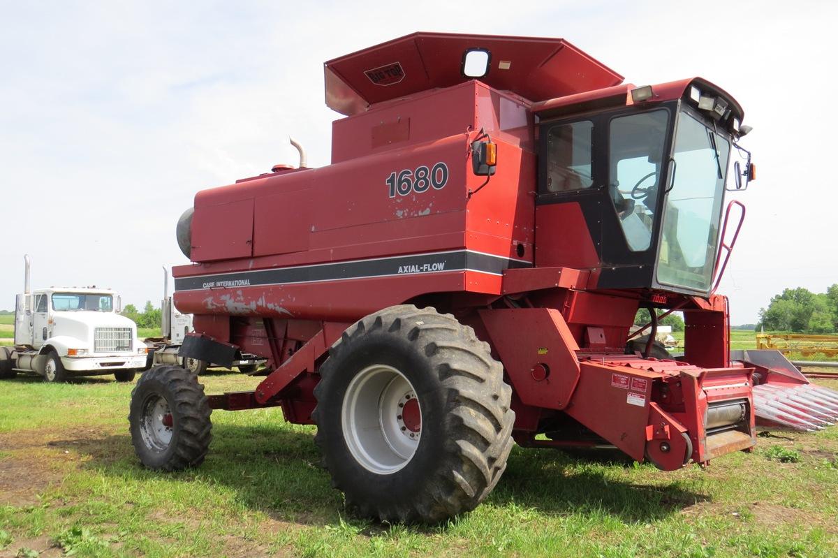 1989 Case-IHC Model 1680 Axial Flow Combine, SN #JJC0045359, 6-Cylinder Turbo Diesel Engine, Hydrost