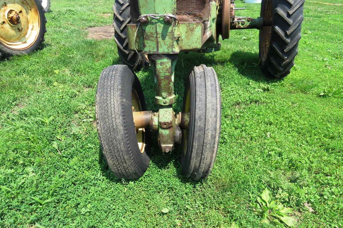 John Deere Model A Gas Tractor, N# 587664, Narrow Front.