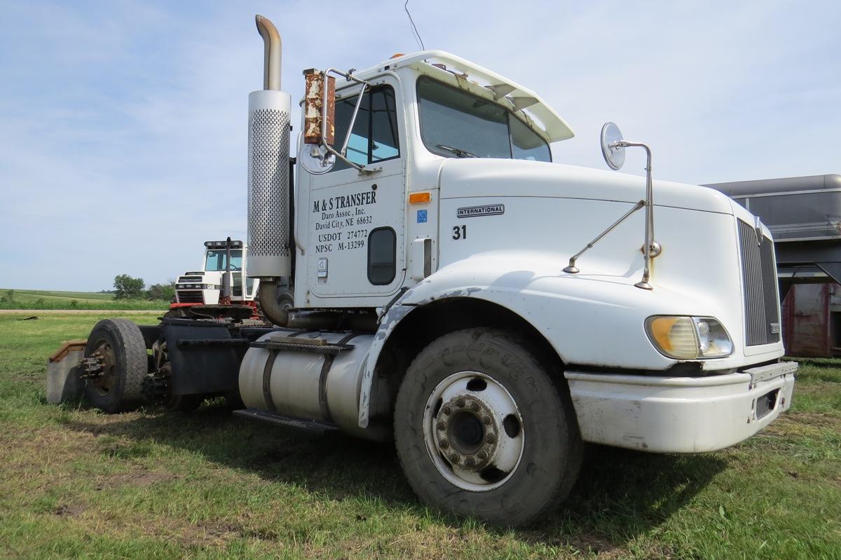 1998 IHC Model 9100 6×4 Conventional Truck Tractor, VIN# 2HSFRAHR3WC05082, Cummins M-11 Turbo Diesel