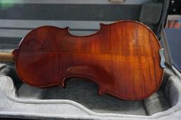 Musaica Imports 2015 1/2 Violin, SN #AW2661, Hard Sided Case.