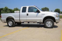 2005 Ford Model F-250 XLT Extended Cab 4x4 Pickup, VIN# 1FTSX21Y05EA50153, V-10 Gas Engine, Automati