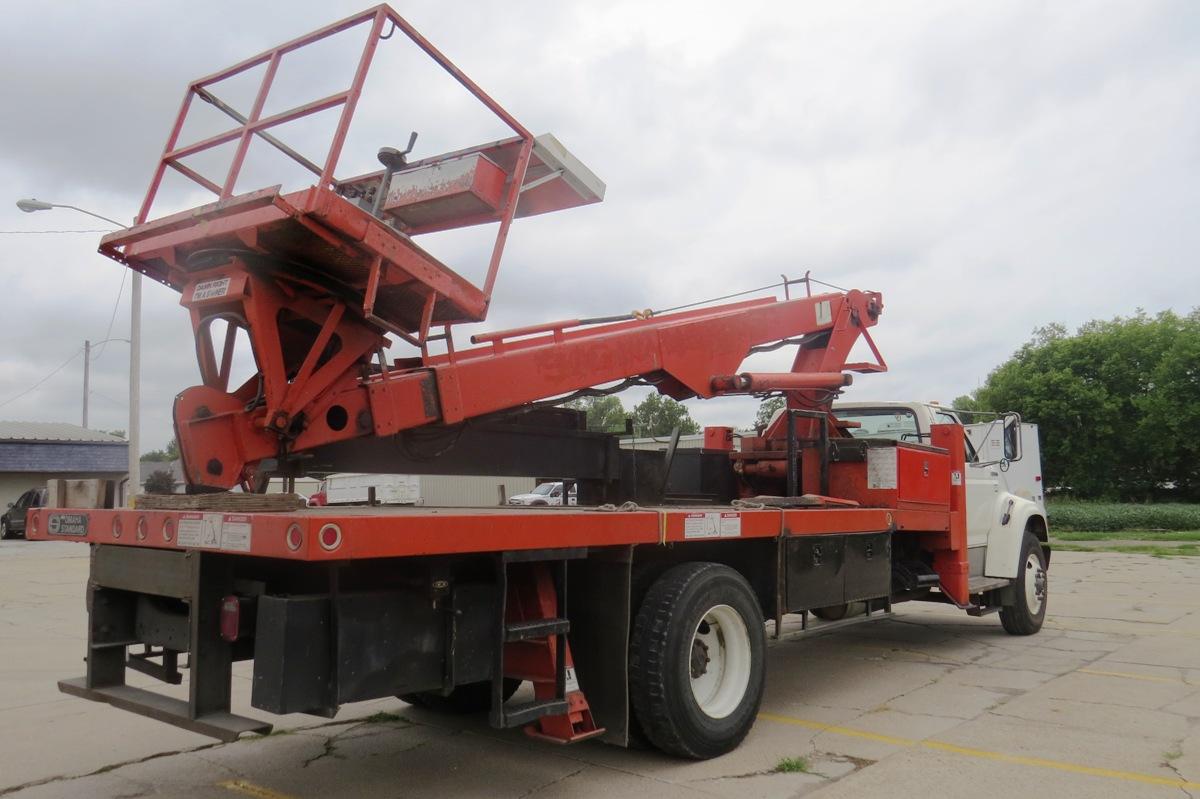 1996 Ford Model F-800 Single Axle Crane Truck, VIN# 1FDXF80C8TVA02930, Cummins Model 359 5.9 Liter T