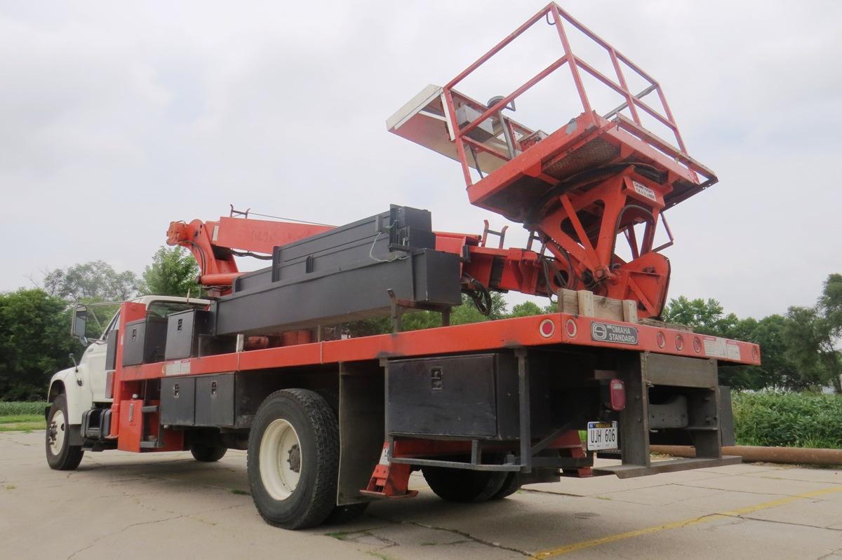 1996 Ford Model F-800 Single Axle Crane Truck, VIN# 1FDXF80C8TVA02930, Cummins Model 359 5.9 Liter T