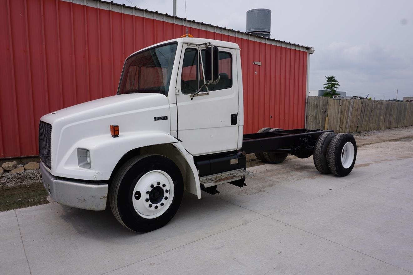 1995 Freightliner Model FL70 Single Axle Cab & Chassis, VIN# 1FV3HFAC0SL633928, Caterpillar 5.9L