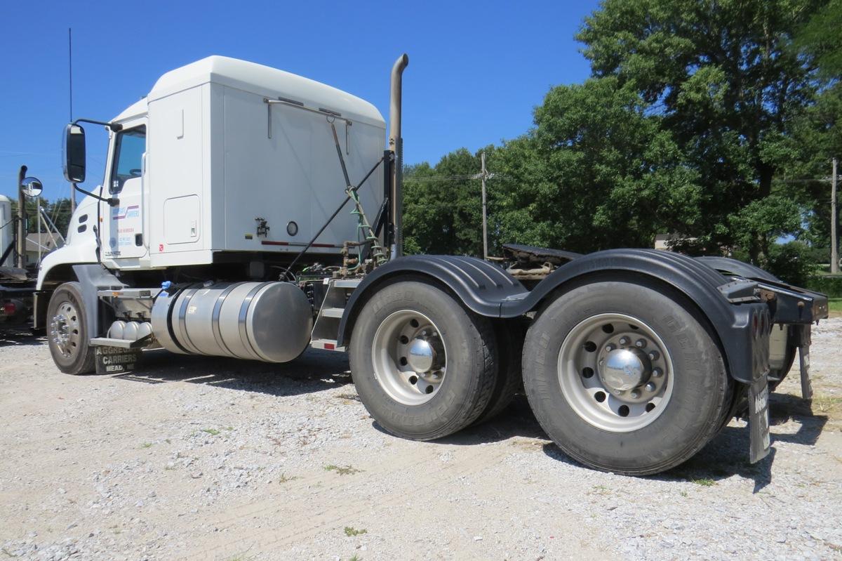 2013 Mack Model CXU613 Tandem Axle Truck Tractor, VIN# 1M1AW07YXDM034072, Mack MP8-445E Turbo Diesel