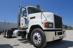 2009 Mack Model CHU613 Tandem Axle Conventional Day Cab Truck Tractor, VIN# 1M2AN07C19N004401, Mack 