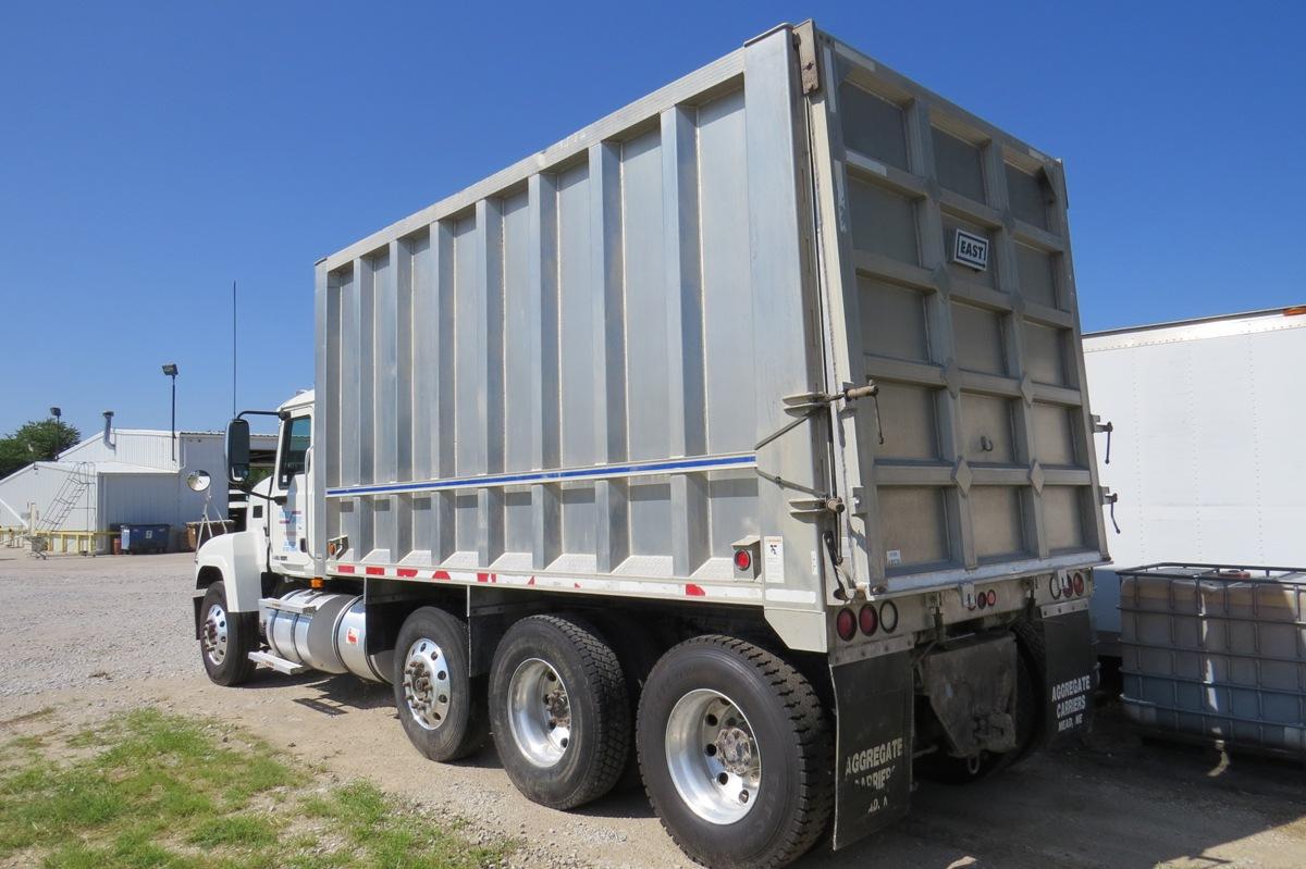 2009 Mack Model CHU613 Triple Axle Dump Truck, VIN# 1M2AN07CX9N004400, Mack Model MP8-445C Turbo Die