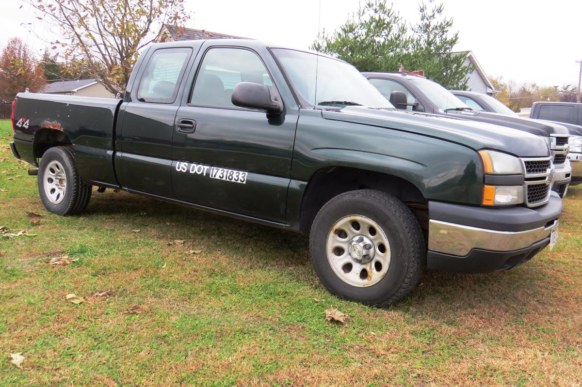 2006 Chevrolet Model K1500 Extended Cab 4x4 Pickup, VIN #1GECK19Z56Z221931, 5.3 Liter V-8 Gas Engine