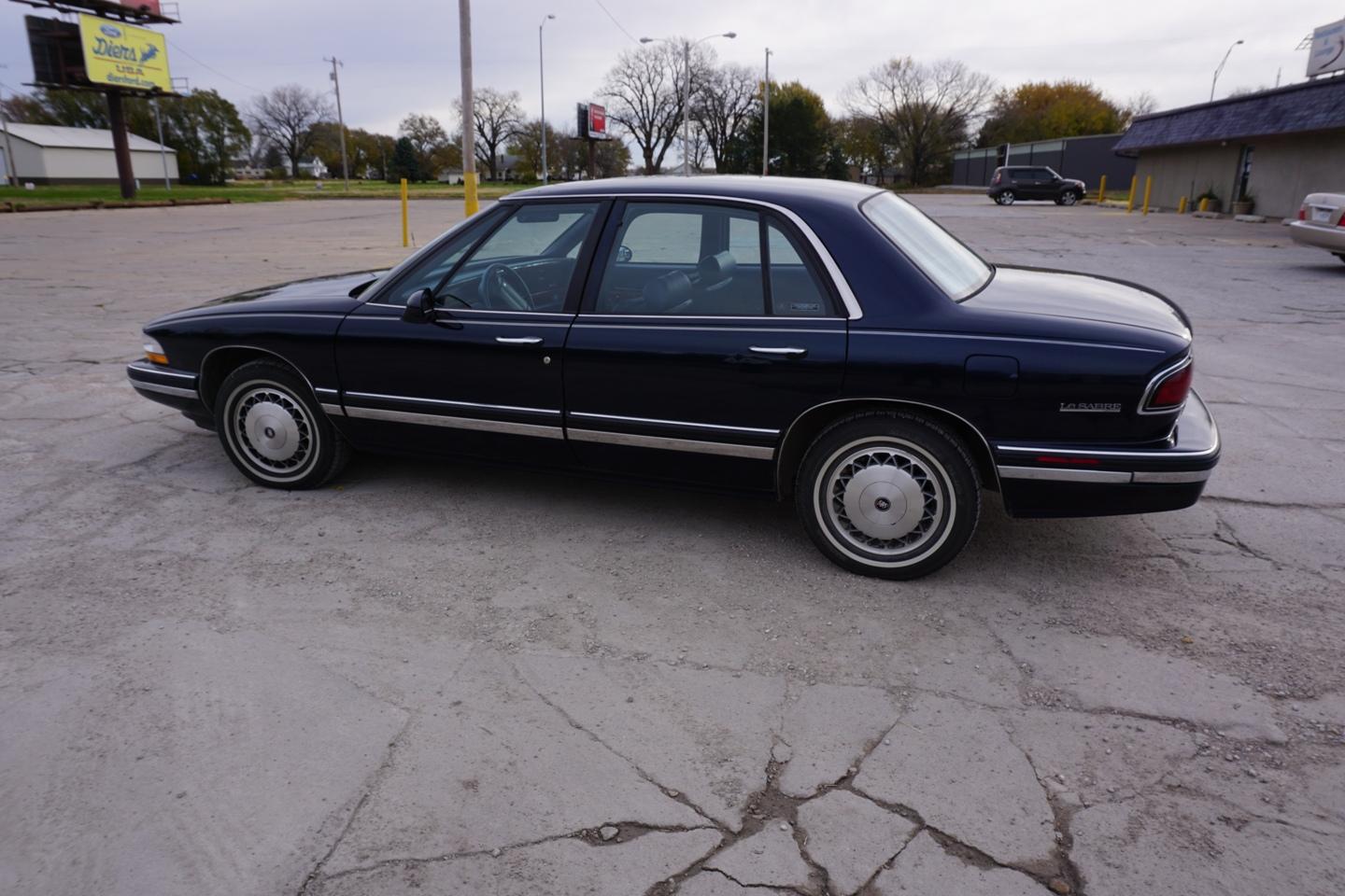 1993 Buick LeSabre Limited (FWD) 4 Door Sedan, VIN #1G4HR53L1PH502969, Gas Engine, Automatic Transmi