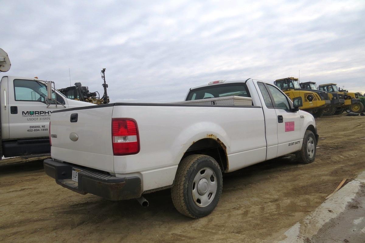 2007 Ford F 150 XL Pickup, Conventional Cab, VIN 1FTRF122X7KD07586, 4.2 Liter Gas Engine, Automatic 