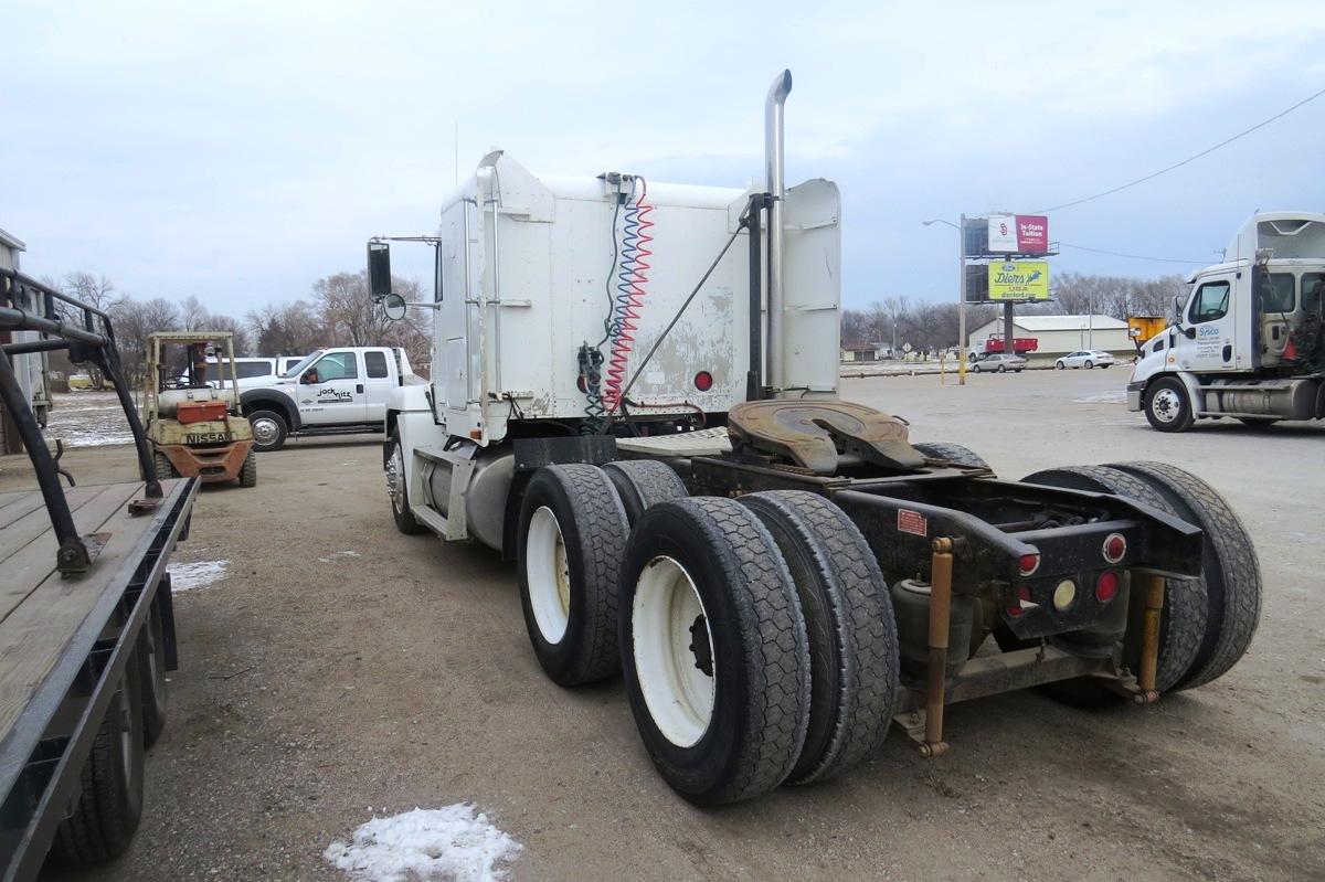 1990 Freightliner Conventional 112 Semi Truck Tractor, VIN 1FUYDRYBOLP380107, Cat 3406 Turbo Diesel