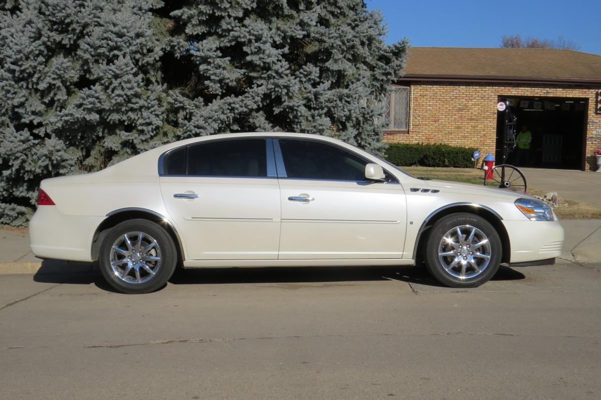 2008 Buick Lucerne CXL 4-Door Sedan, VIN# 1G4HD572X8U179403, 23,498 Actual