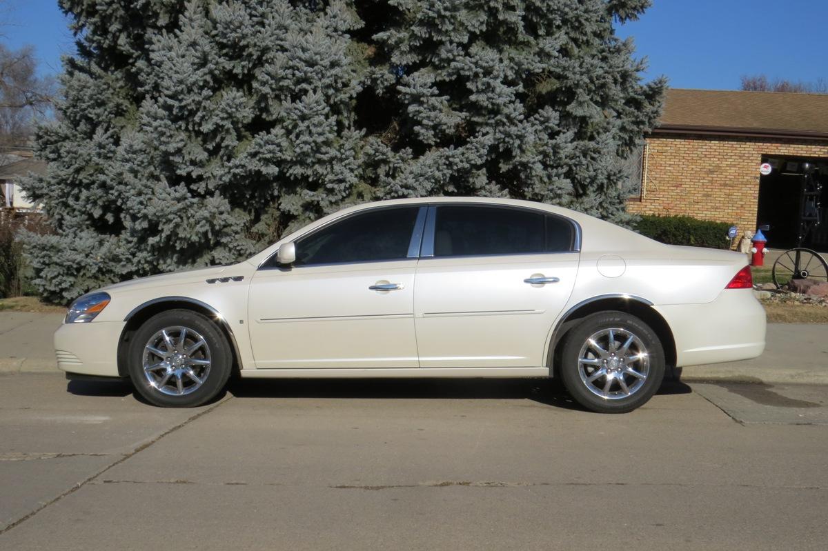 2008 Buick Lucerne CXL 4-Door Sedan, VIN# 1G4HD572X8U179403, 23,498 Actual