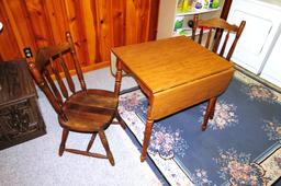 Duncan Phyfe Type Kitchen Table & (2) Chairs.