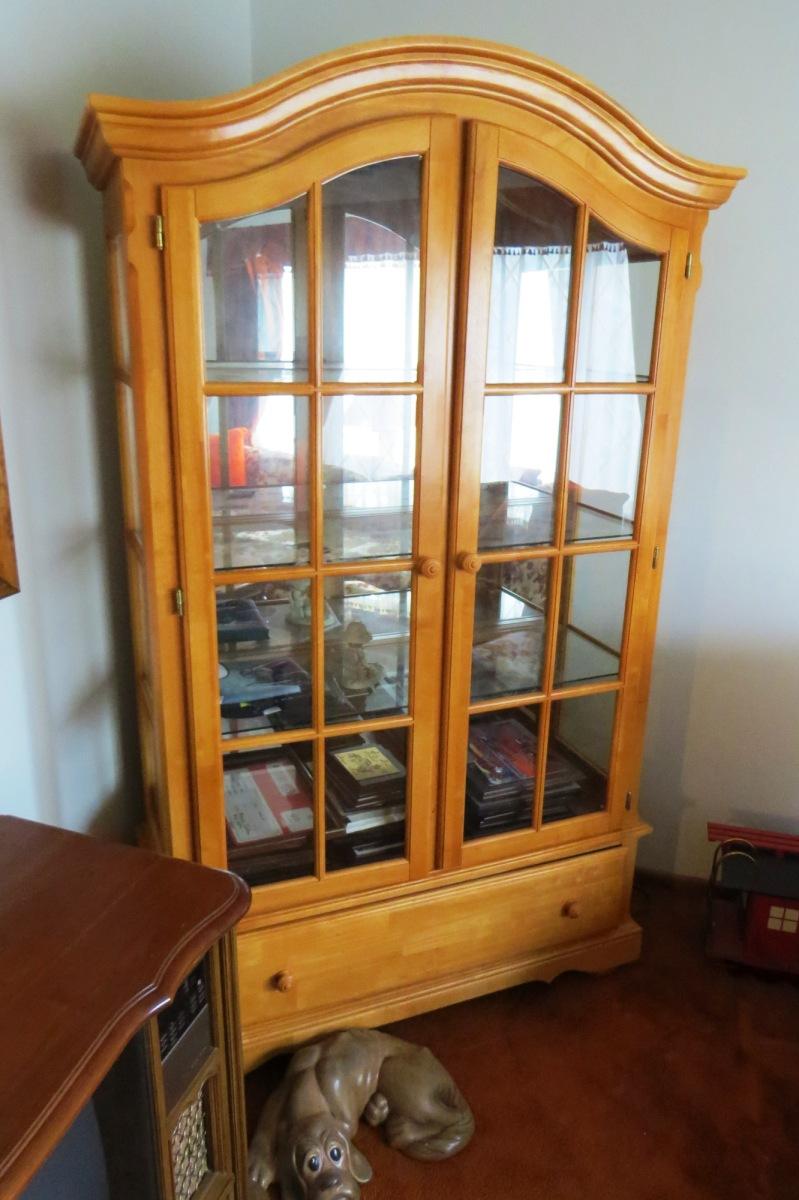 Solid Maple Curio Cabinet with (3) Glass Shelves, Single Drawer on Bottom,