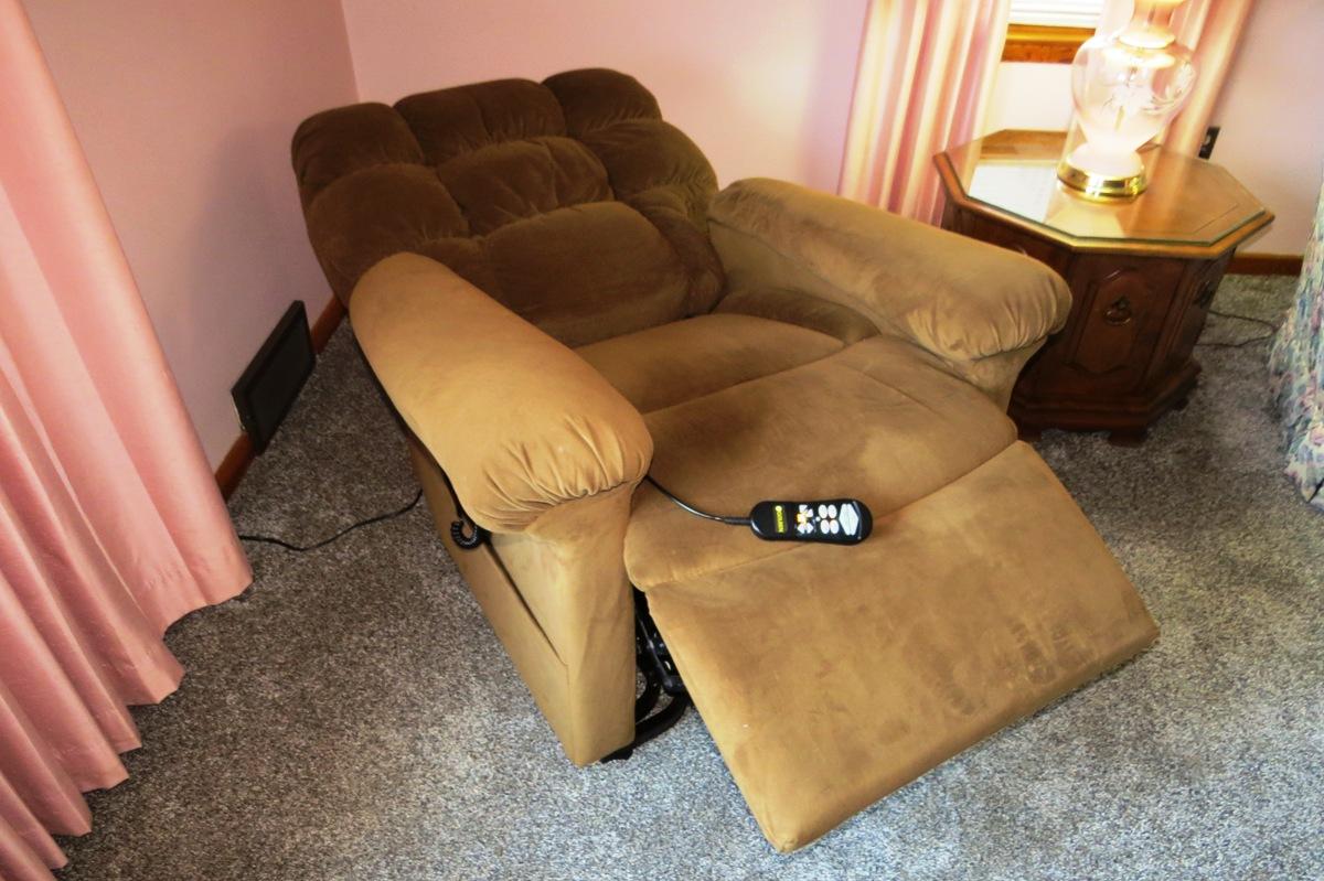 Golden Power Lift & Recline Chair (Like New Condition-No More than 2 Years