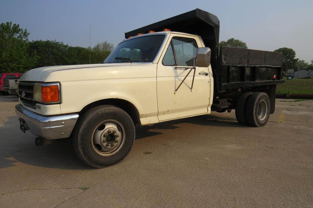 1987 Ford Model F-Super Duty 1-Ton Dually Dump Truck, VIN# 1FDKF3711HKA75650, 6.9 Liter Diesel Engin