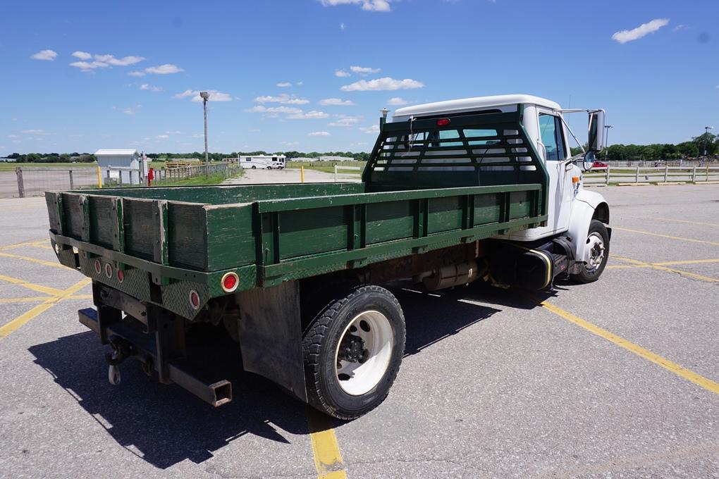 2000 IHC Model 4700 LP 4x2 Single Axle Dually Flatbed Truck, VIN# 1HTSLAAM6YH242475, DT466E Diesel E