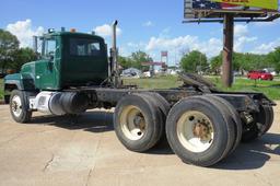 2000 Mack Model RD688S Tandem Axle Conventional Truck Tractor, VIN#1M2P267C01M061236, Mack E7-350 Tu