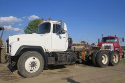 1998 Mack Model RD688S Tandem Axle Conventional Day Cab Truck Tractor, VIN#1M2P267Y6WM038983, Mack E