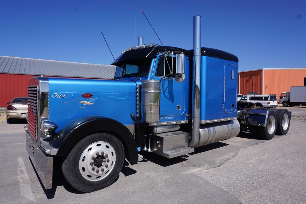 2003 Peterbilt Model 379 Extended Hood Conventional Tandem Axle Truck Tractor, VIN# 1XP-5DB9X-9-3D80