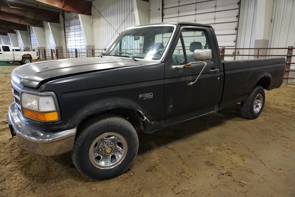 1993 Ford F-150 XL Pickup, VIN# 1FTEF`5N2PNB03545, 222,249 Miles, AM/FM, Auto Transmission, Cloth