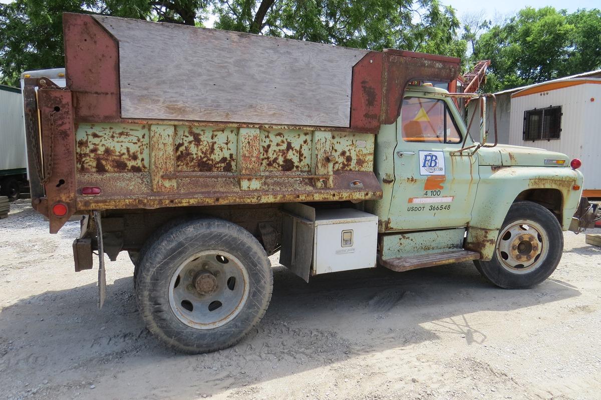 1971 Ford F-500 Single Axle Dump Truck, VIN#F50CCL68019, V-8 Gas Eng., 4 & 2 Trans., Hyd. Brakes, Ch