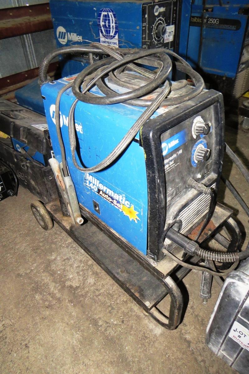 Miller Millermatic 140 Auto Set 120V Wire Welder, SN #LK2618212N, Single Phase, 115V, Leads & Gun on