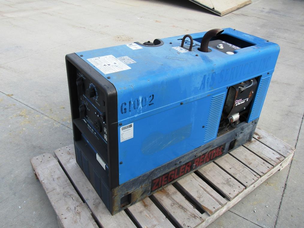 Miller Bobcat Model 225NT Welder Generator, SN# C997884205, Onan Performer 16 Gas Engine, 1,005 Hour