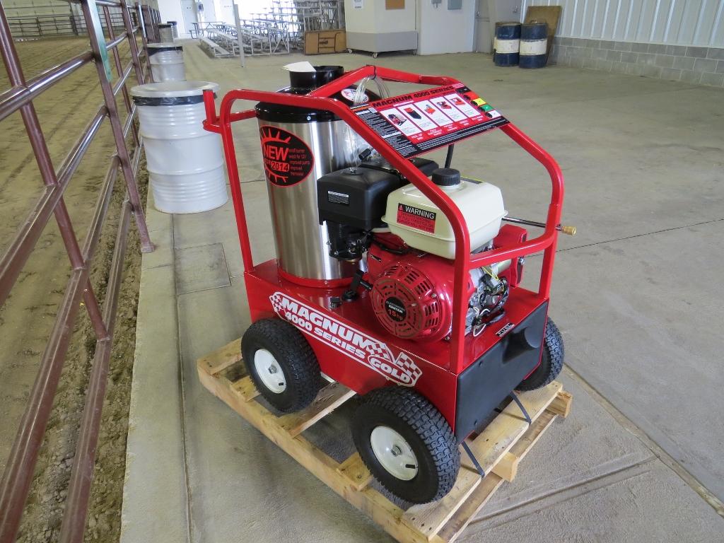 New Magnum Gold 4000 PSI 12V Hot Water Pressure Washer, 15HP Gas Engine, Self Contained.