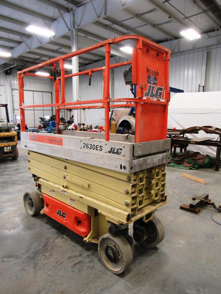 2007 JLG Model 2630ES Electric Scissor Lift, 26' Platform Height, 32' Working Height, 30" Wide Exten