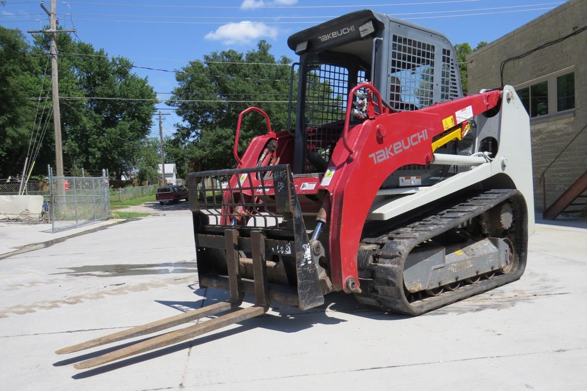 Takeuchi Model TL10 Track-type Skid Loader, SN #201002065, Kubota Turbo Diesel Engine, OROPS, High F