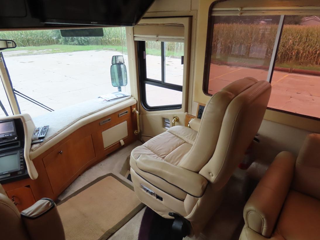 2001 Blue Bird Model Wanderlodge LX Millennium Edition 41' Luxury Motor Coach, VIN# 1BBCNBJ841F099