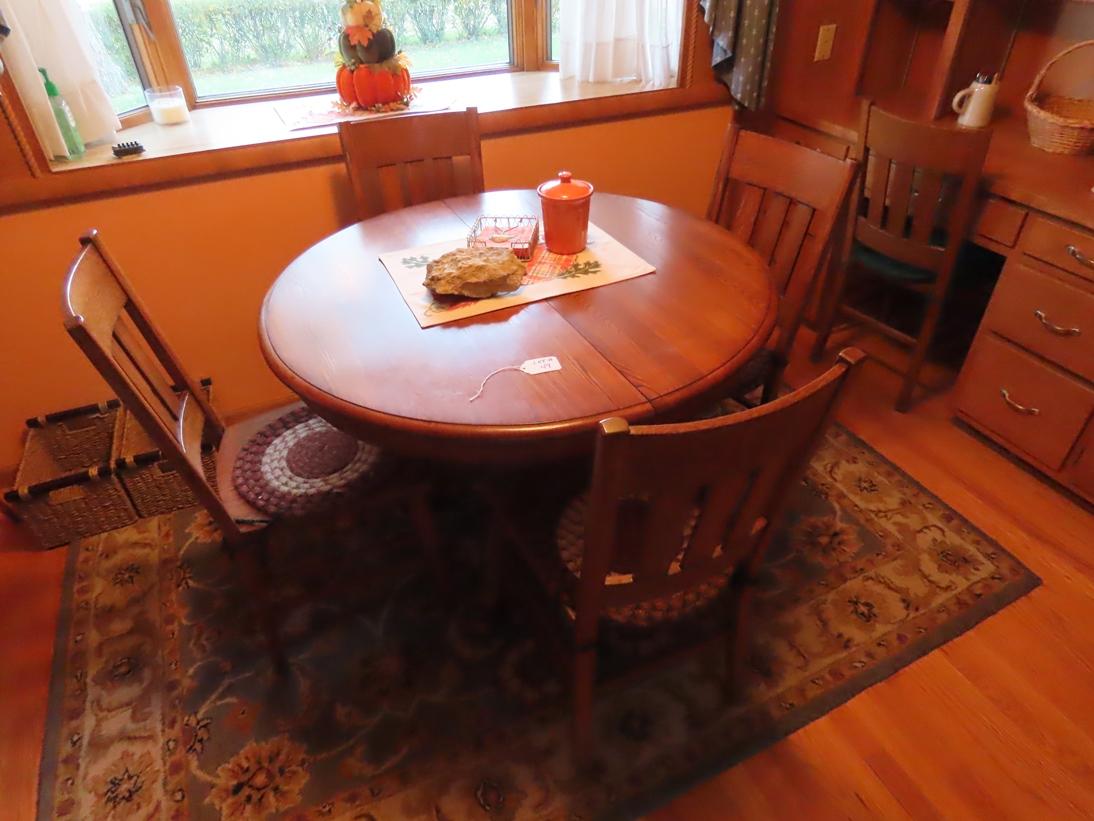 Solid Wood Dining Room Table with (1) Leaf & (6) Chairs.