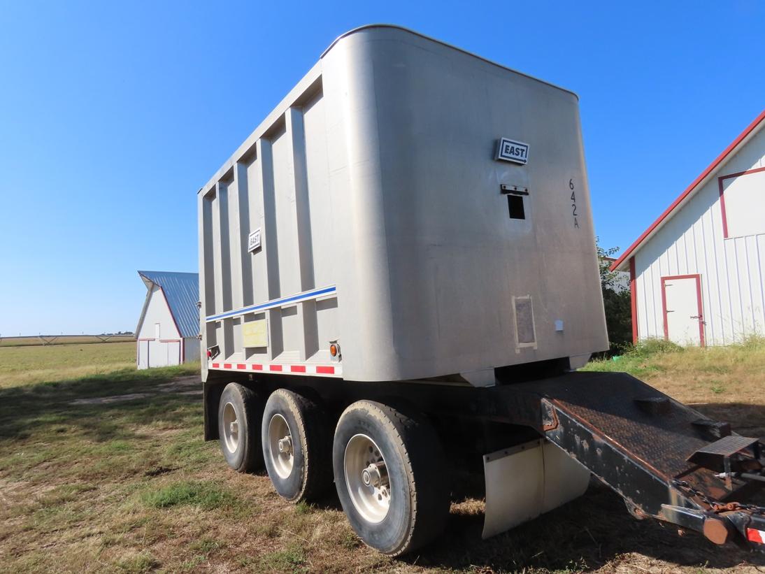 2005 Hawkmaster Model ITM Triple Axle Aluminum Pup Trailer, VIN3 1Z9DA143X5C010038, 43,500lb. GVW, A