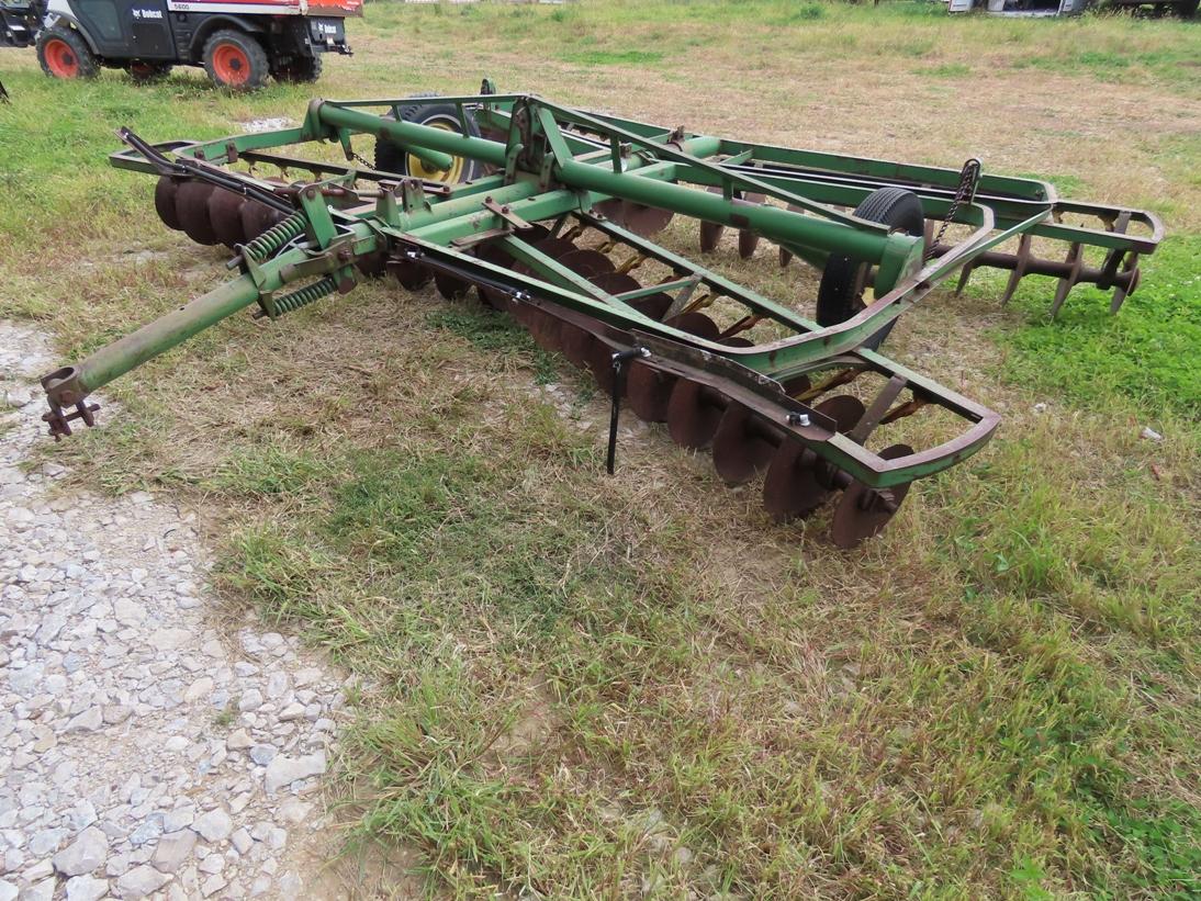 John Deere Model H1000 AW 12’ Tandem Offset Disc, SN# 011196B.